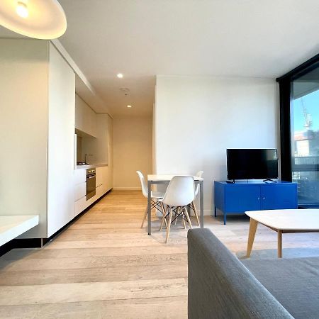 Readyset Apartments At Empire Мелбърн Екстериор снимка