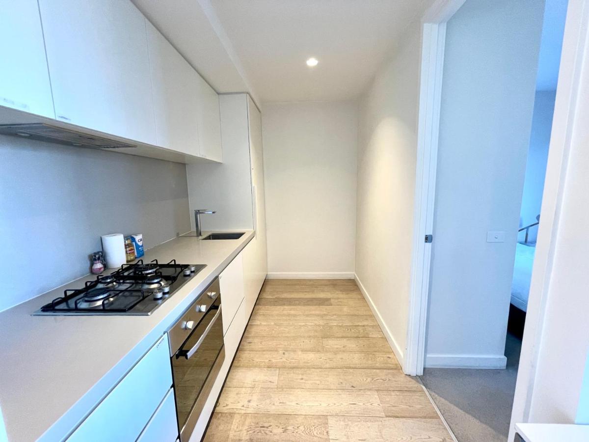 Readyset Apartments At Empire Мелбърн Екстериор снимка